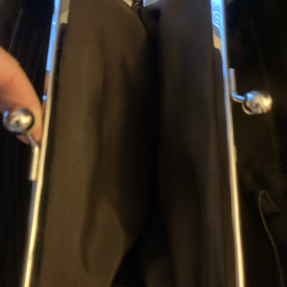 Coach Top Handle Bag with Kiss Lock Center - Picture 10 of 12